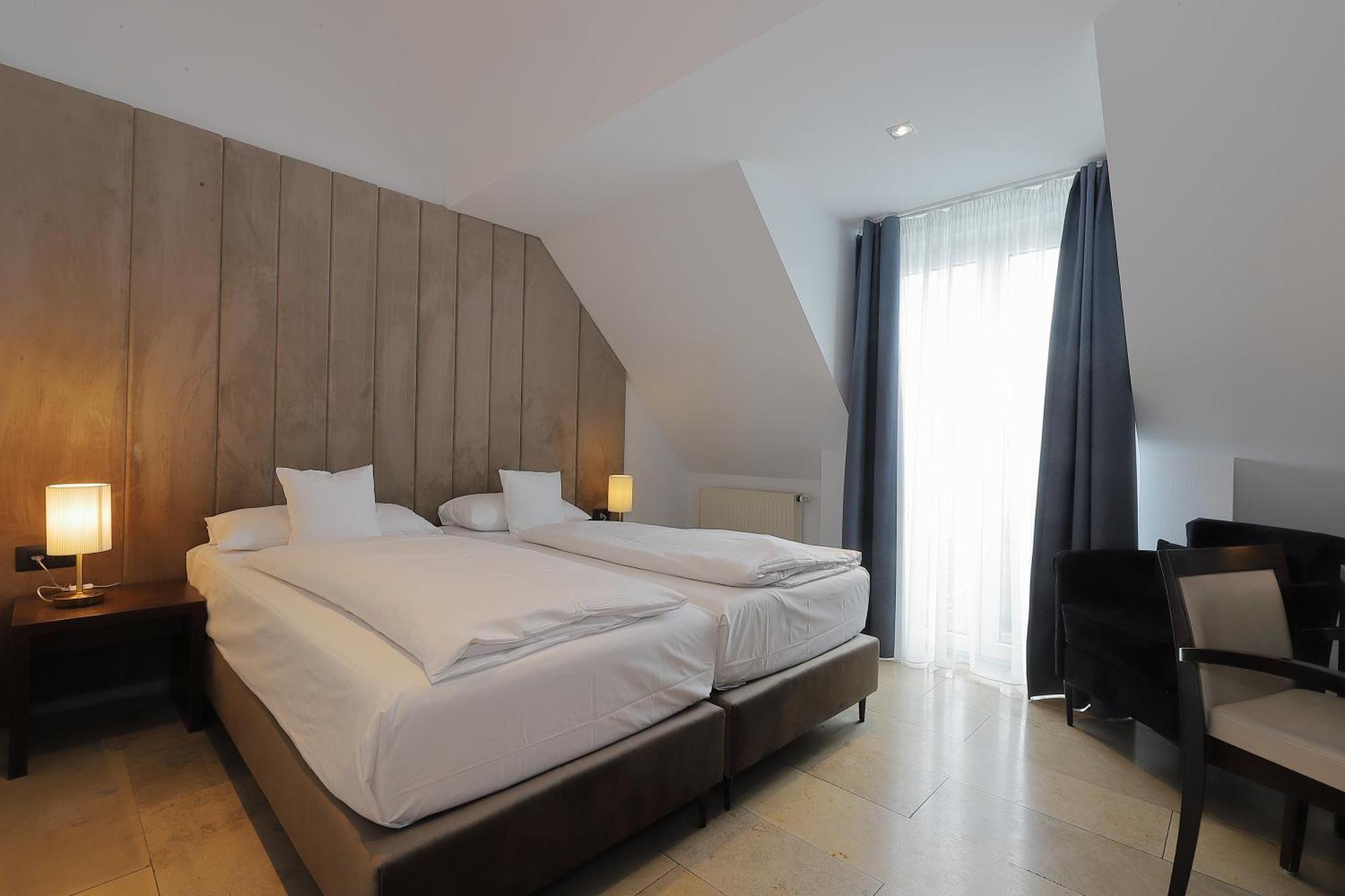 Devin Art Hotel Düsseldorf Eksteriør billede